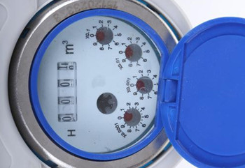 光電(diàn)直讀遠傳水(shui)表的類型和(he)特點