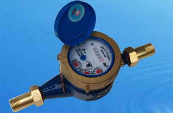 飲用水遠程水(shui)表是如何實現(xiàn)的遠程抄表的(de)？